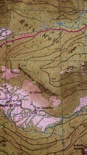 monts du cantal,puy mary,salers,le falgoux,épicerie de dienne,auberge de chassignoles